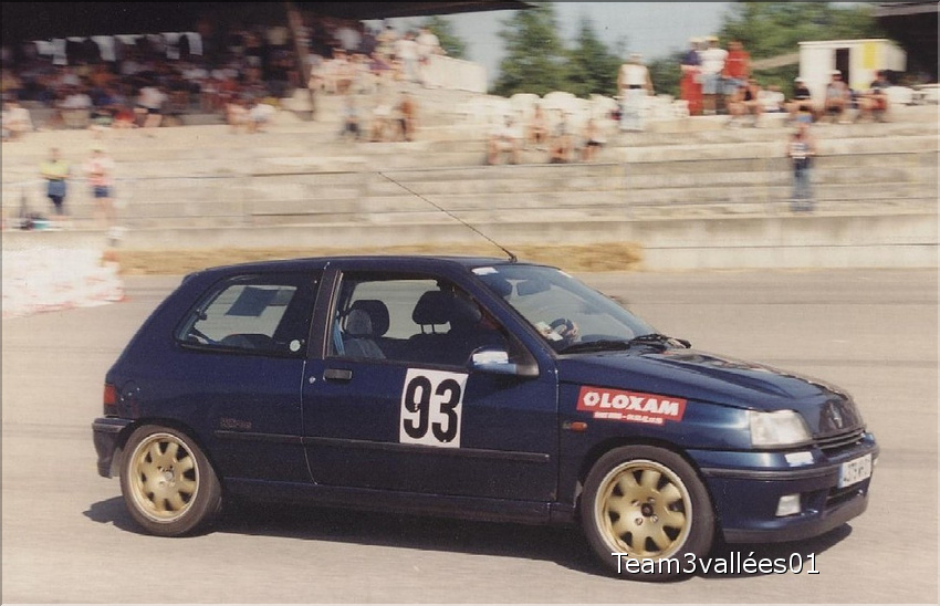 n 2004 Pays de Gex Clio Fred 4c